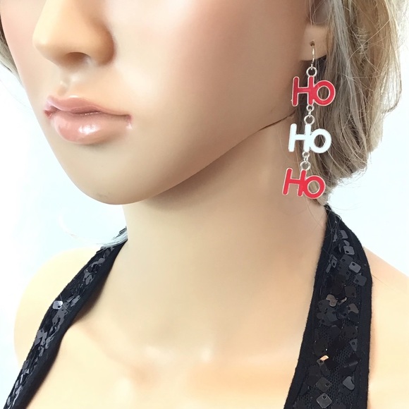 (3) Pairs Claire’s Festive Christmas Holiday Dangle Earrings - Picture 8 of 9